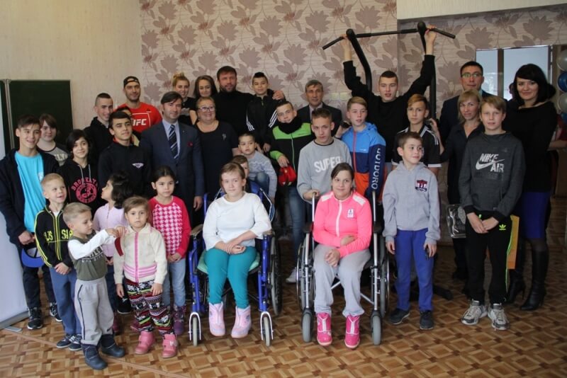 Детский дом тюмень фото детей Праздник в доме семей и детей "Борки"